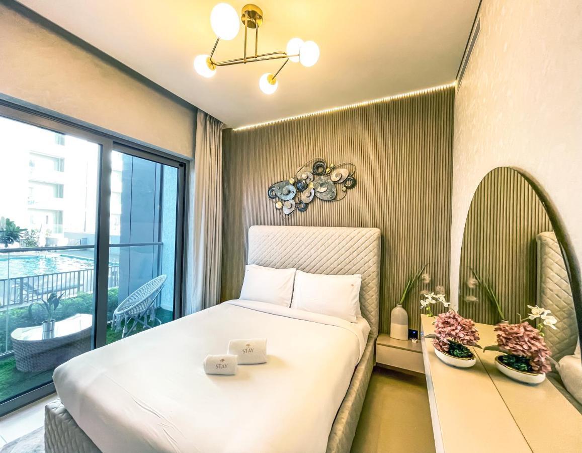 Stay By Latinem Luxury 1Br Holiday Home Cv A207 Near Burj Khalifa ดูไบ ภายนอก รูปภาพ
